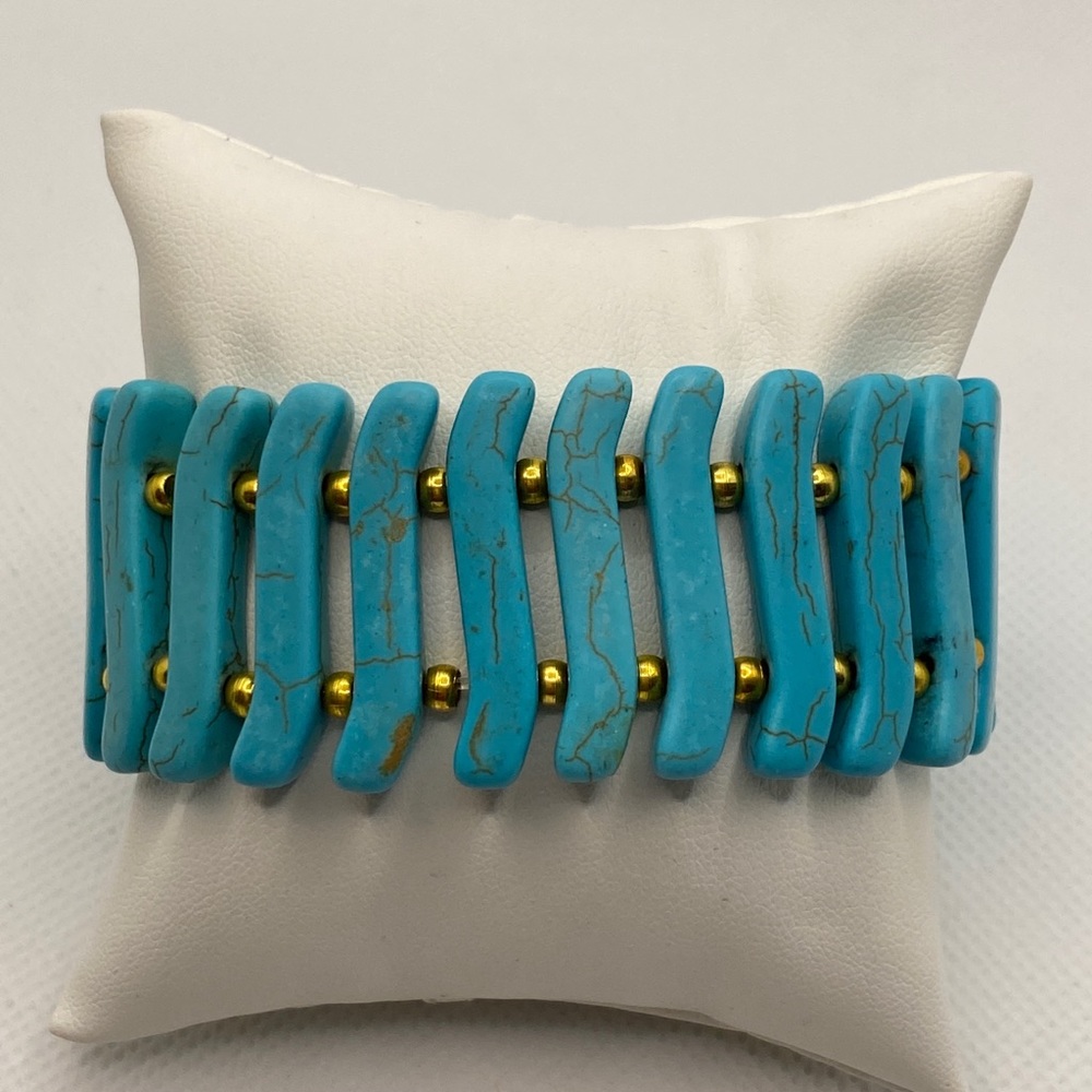 Turquoise Bracelet - Picture 2 of 15